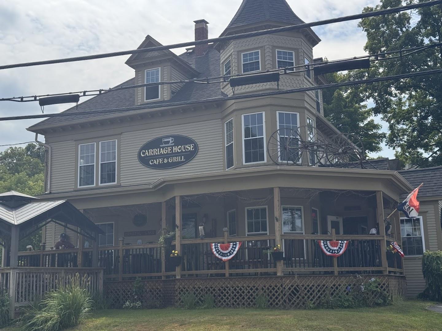 Carriage House Cafe & Grill